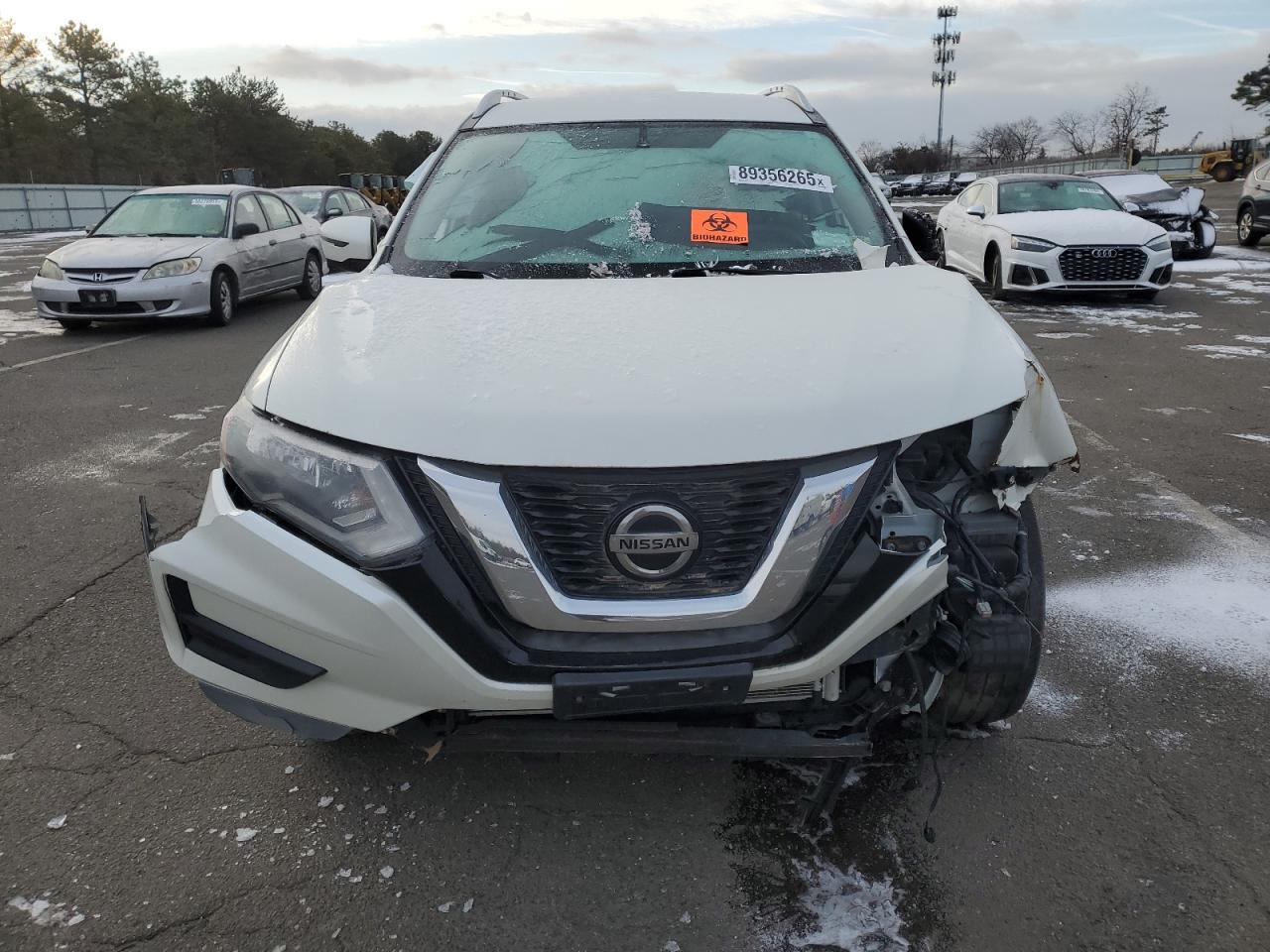 2018 NISSAN ROGUE S - Фото 5