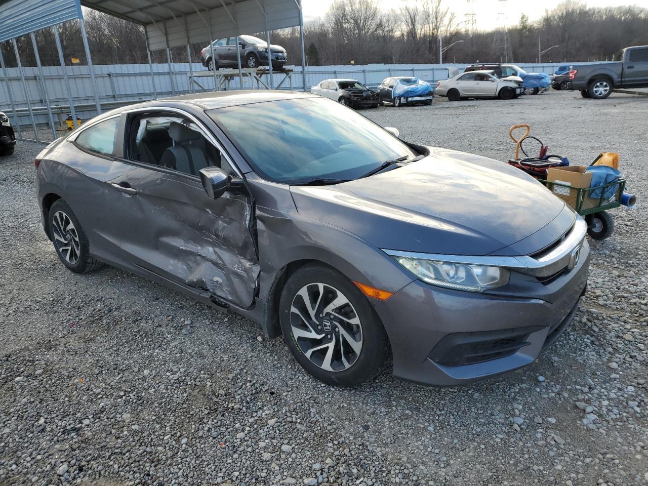 2016 HONDA CIVIC LX - Image 4