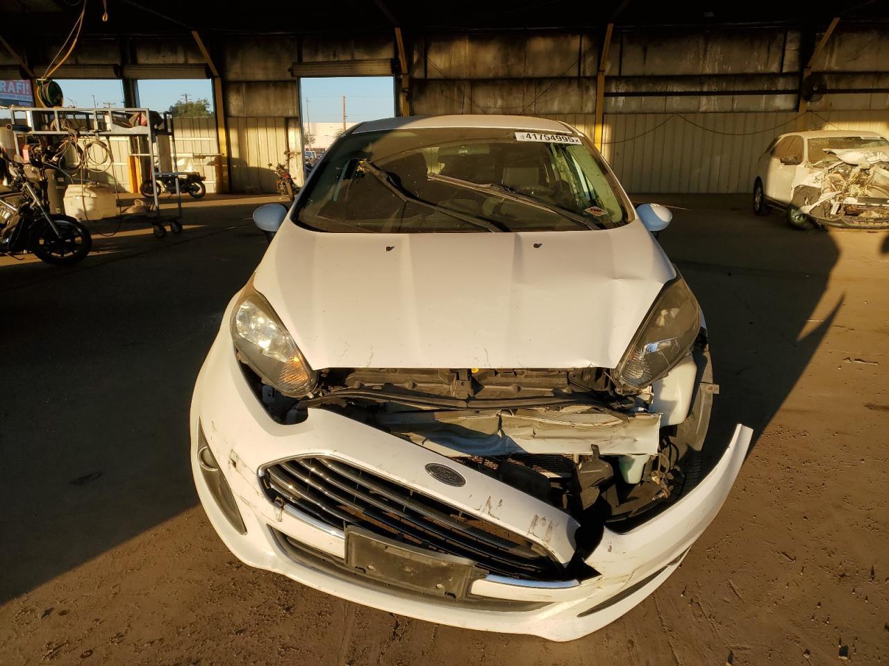 2019 FORD FIESTA SE - Image 5