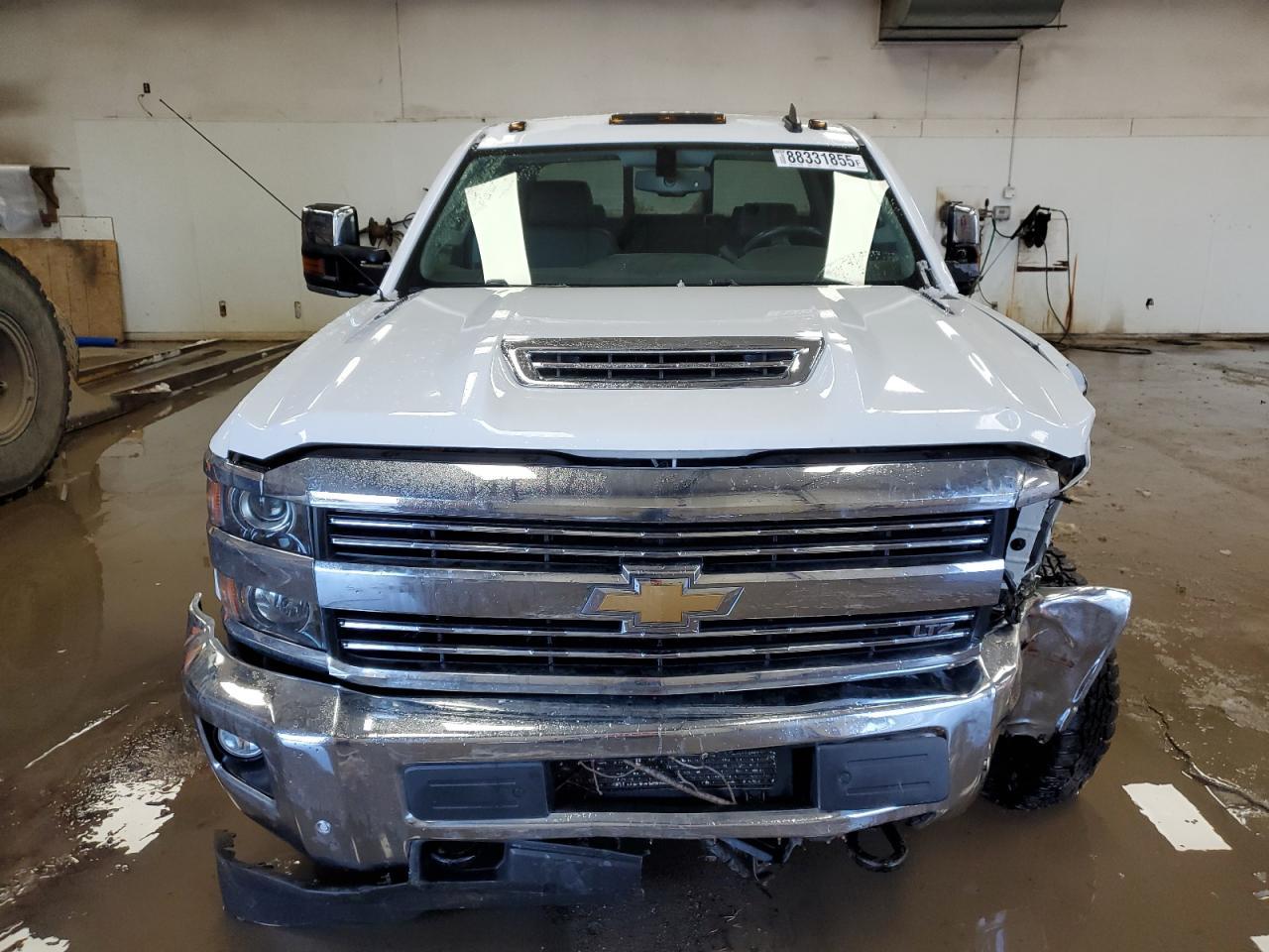 2017 CHEVROLET SILVERADO - Фото 5