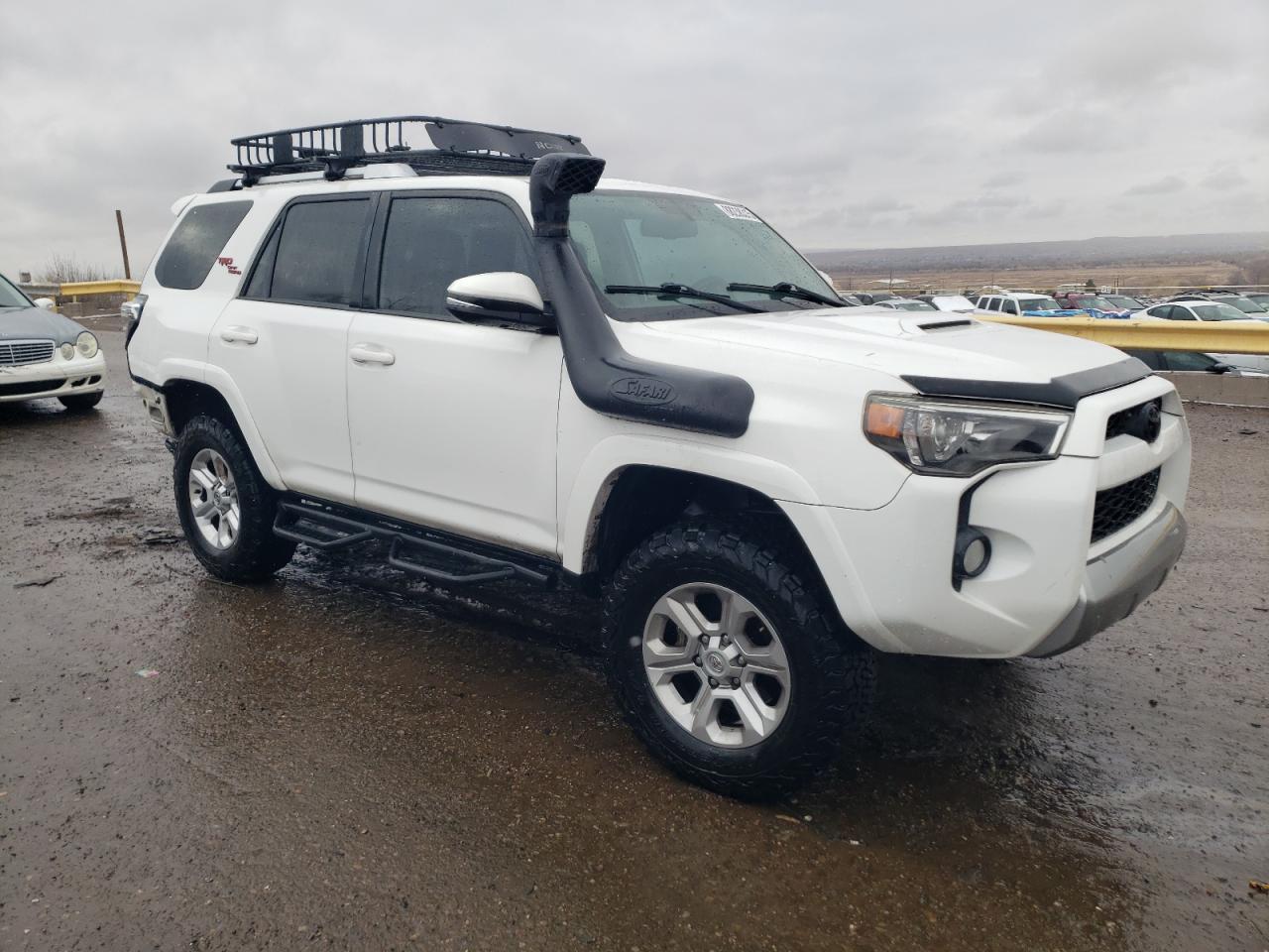 2018 TOYOTA 4RUNNER SR - Image 4