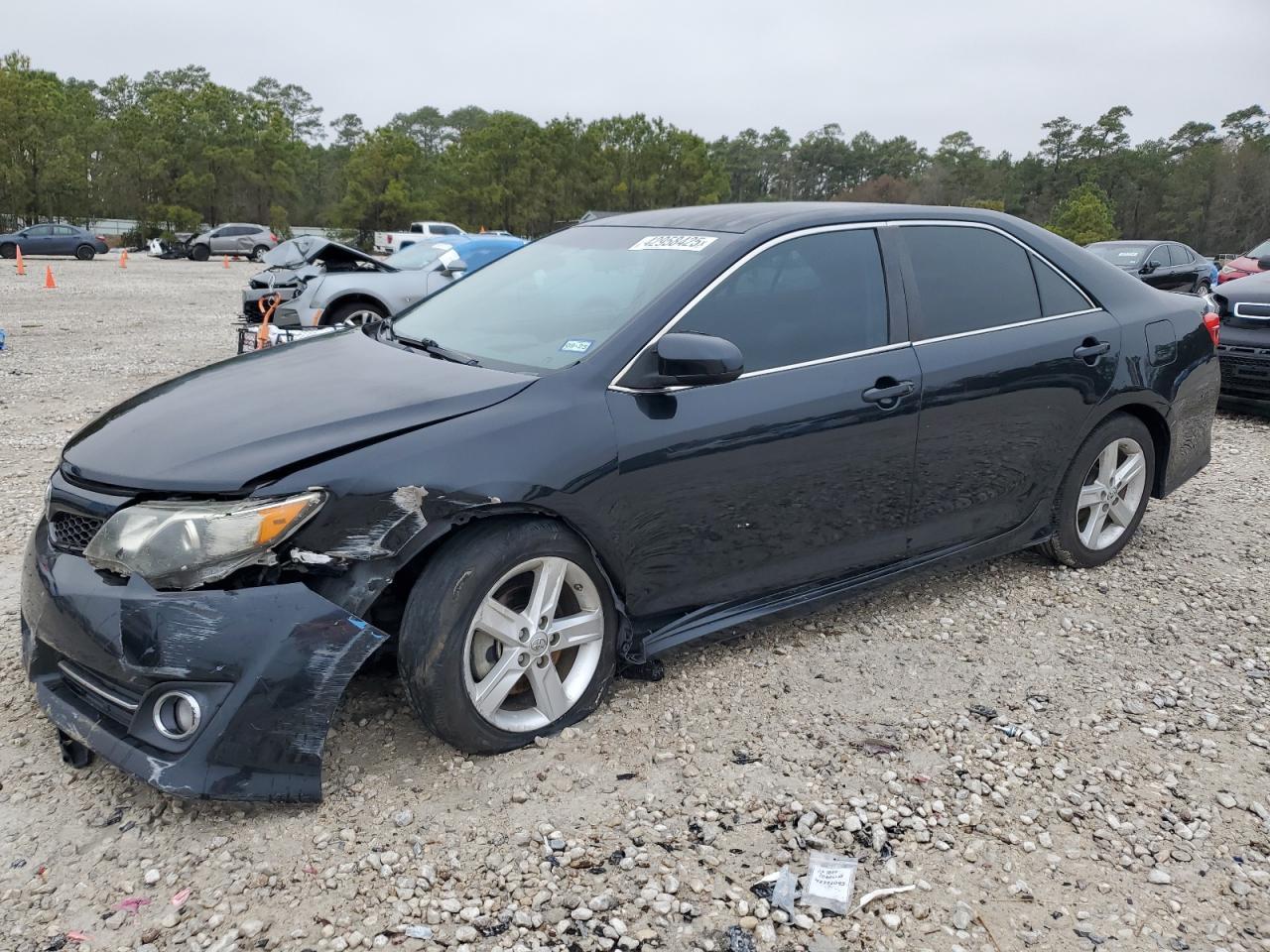 2014 TOYOTA CAMRY L