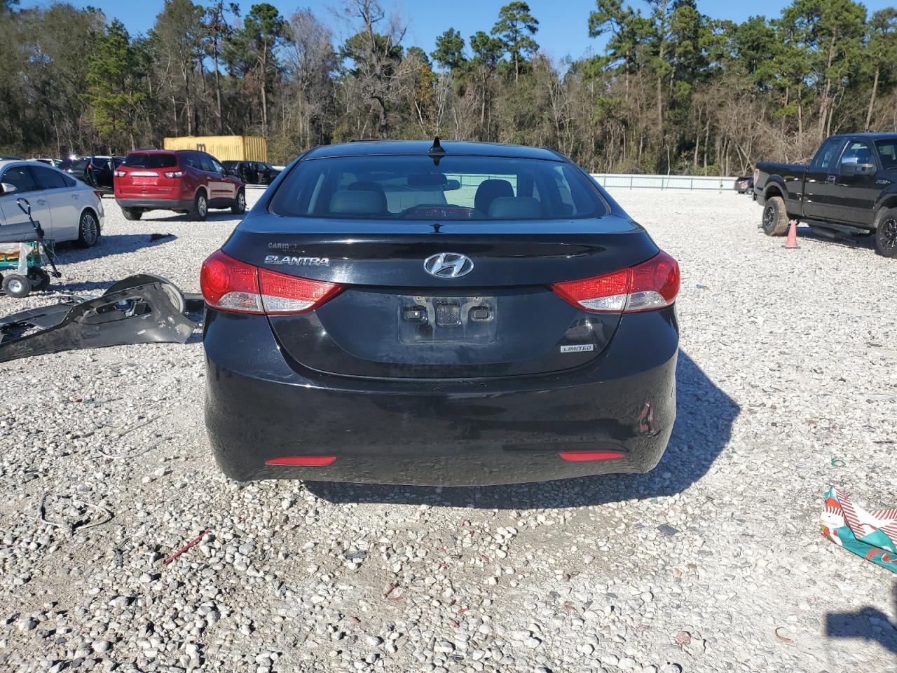 2013 HYUNDAI ELANTRA GL - Image 6