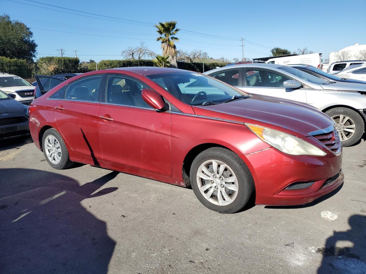 2011 HYUNDAI SONATA GLS - Image 4