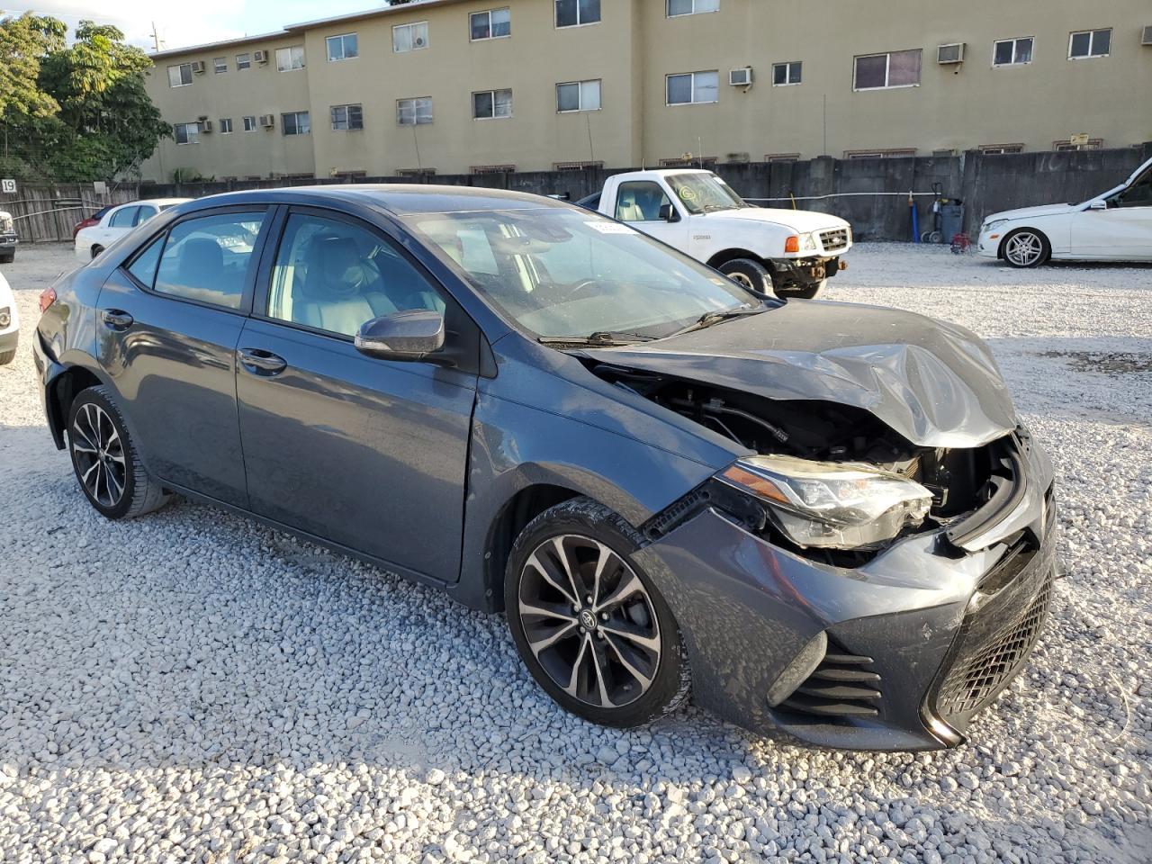 2019 TOYOTA COROLLA L - Image 4