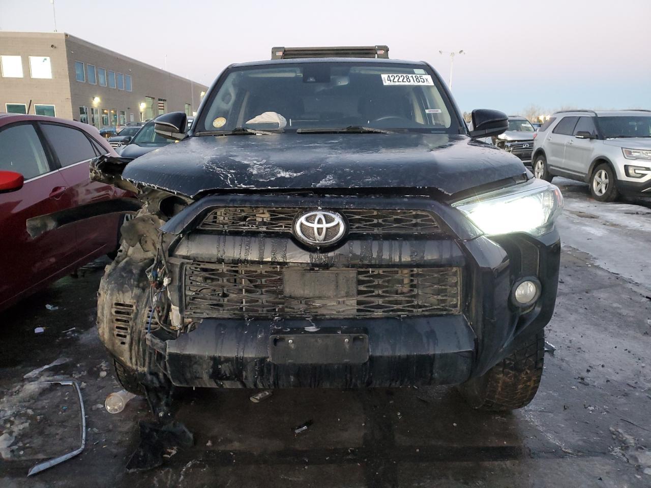 2020 TOYOTA 4RUNNER SR - Фото 5