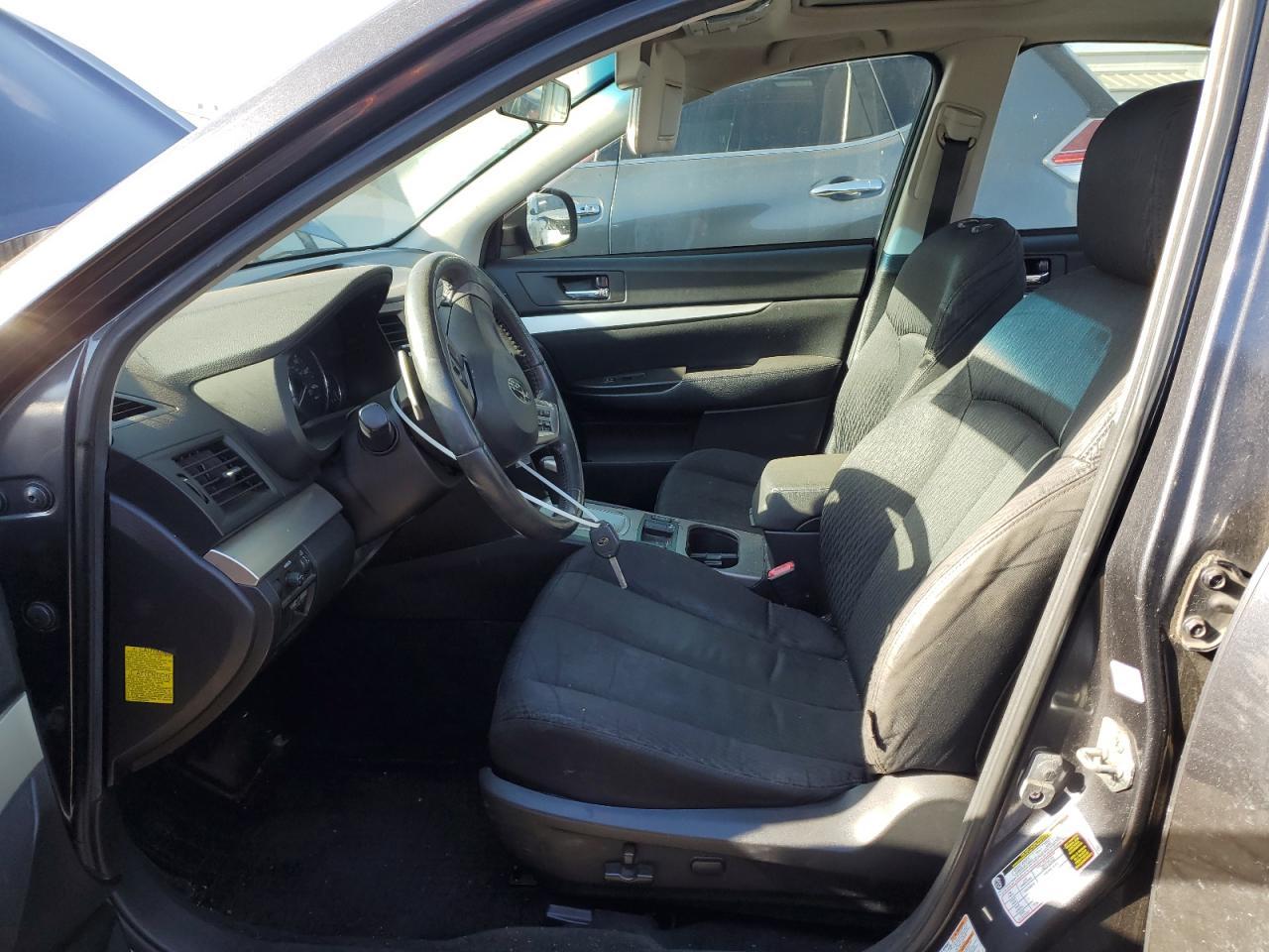 2012 SUBARU LEGACY 2.5 - Image 7