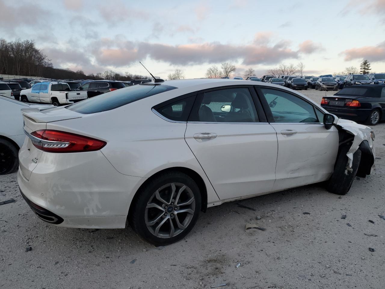 2017 FORD FUSION SE - Фото 3