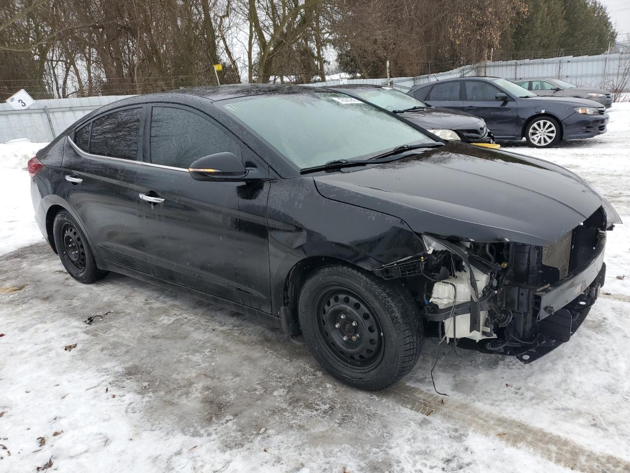 2019 HYUNDAI ELANTRA SE - Image 4
