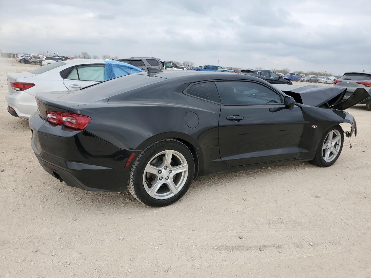 2019 CHEVROLET CAMARO LS - Image 3