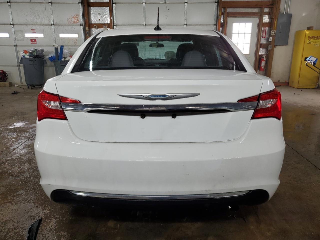 2012 CHRYSLER 200 LX - Image 6