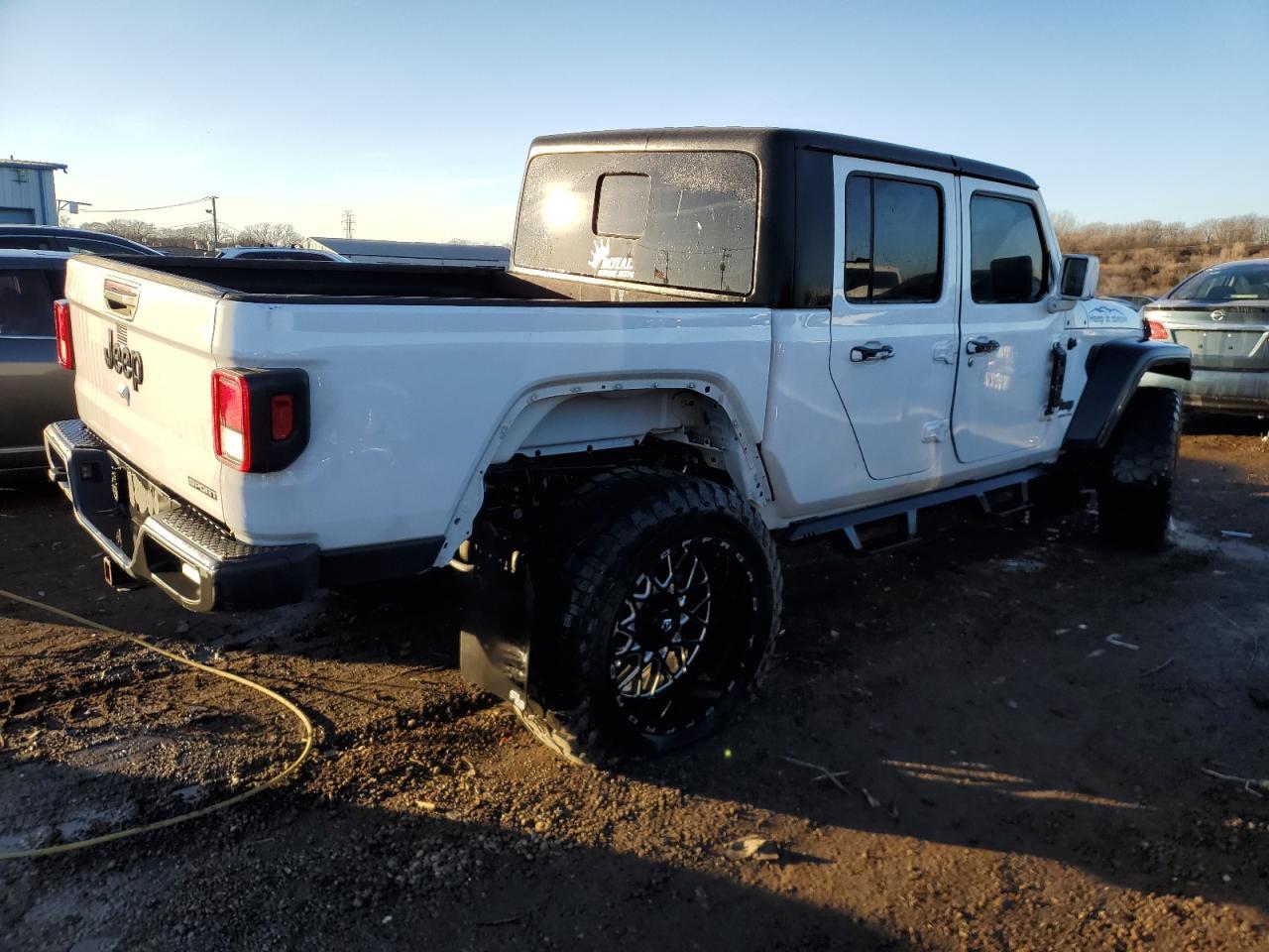 2020 JEEP GLADIATOR - Фото 3