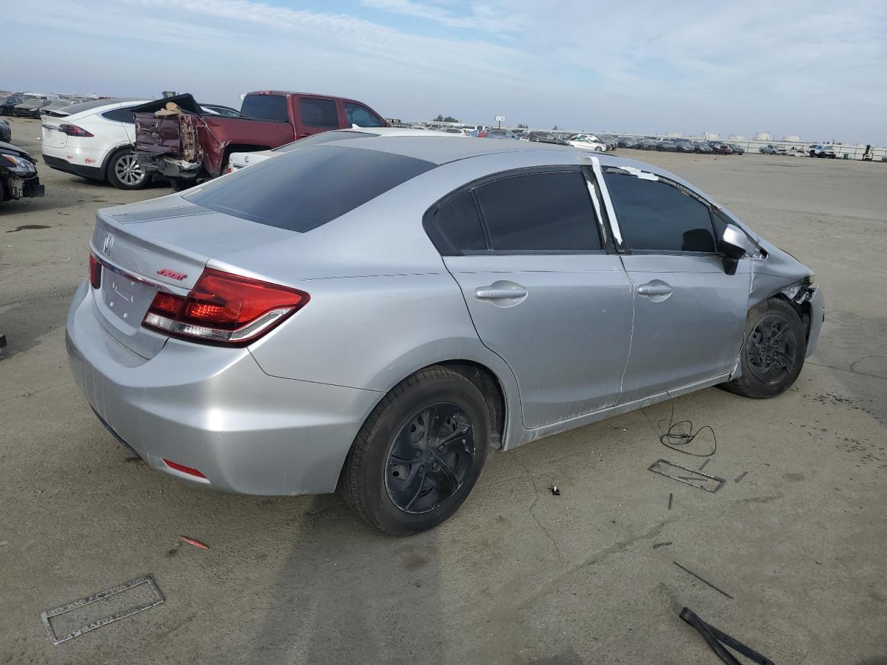 2013 HONDA CIVIC LX - Фото 3