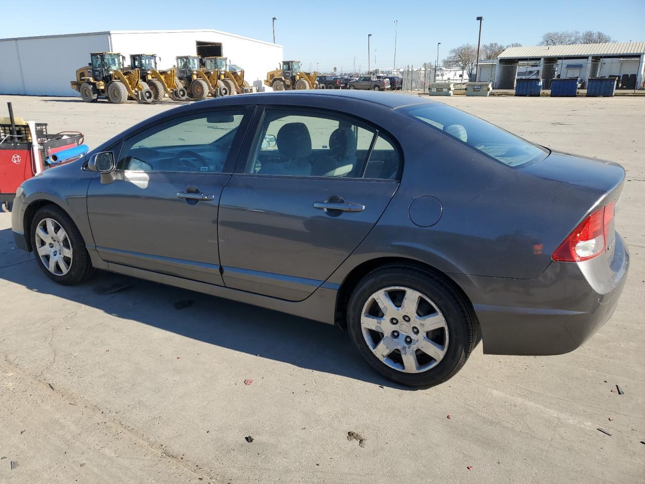 2011 HONDA CIVIC LX - Image 2
