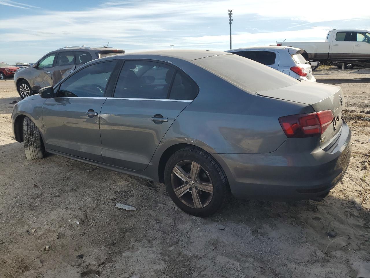 2017 VOLKSWAGEN JETTA S - Image 2