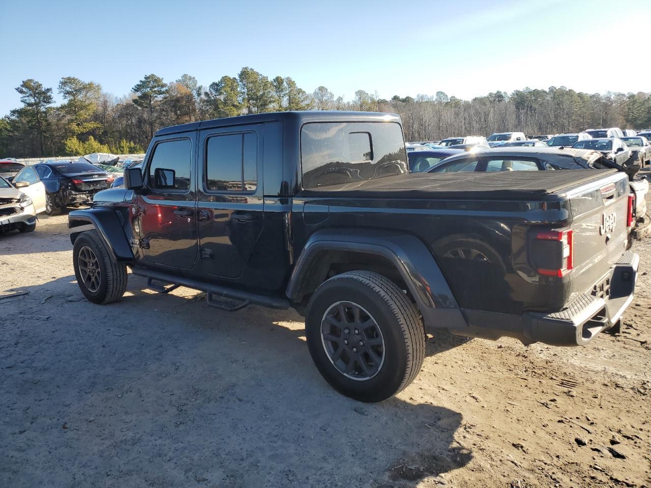 2020 JEEP GLADIATOR - Фото 2