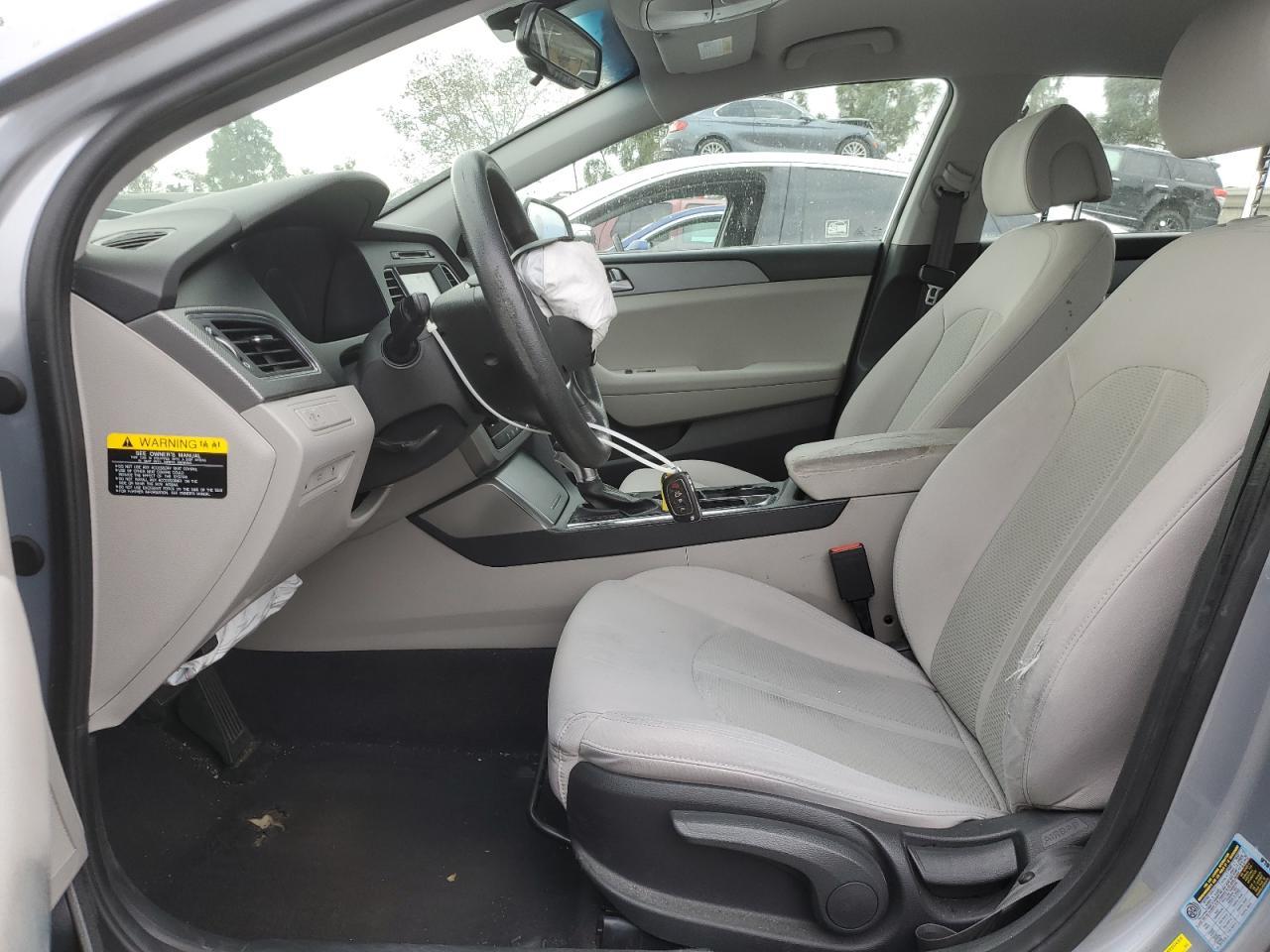 2017 HYUNDAI SONATA SE - Фото 7