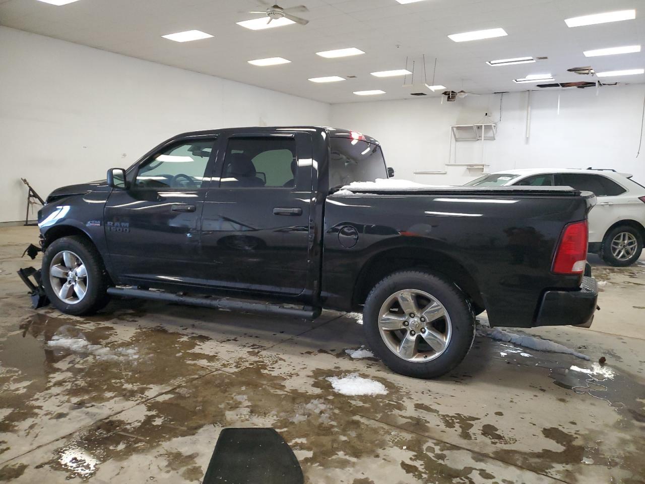 2018 RAM 1500 ST - Image 2