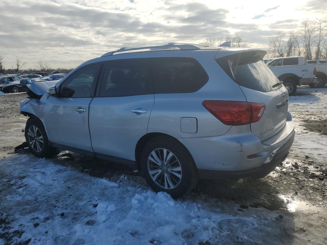 2019 NISSAN PATHFINDER - Image 2