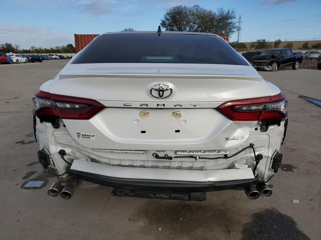 2022 TOYOTA CAMRY XSE - Фото 6