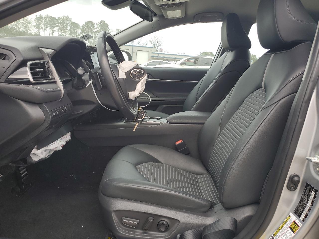 2021 TOYOTA CAMRY SE - Image 7