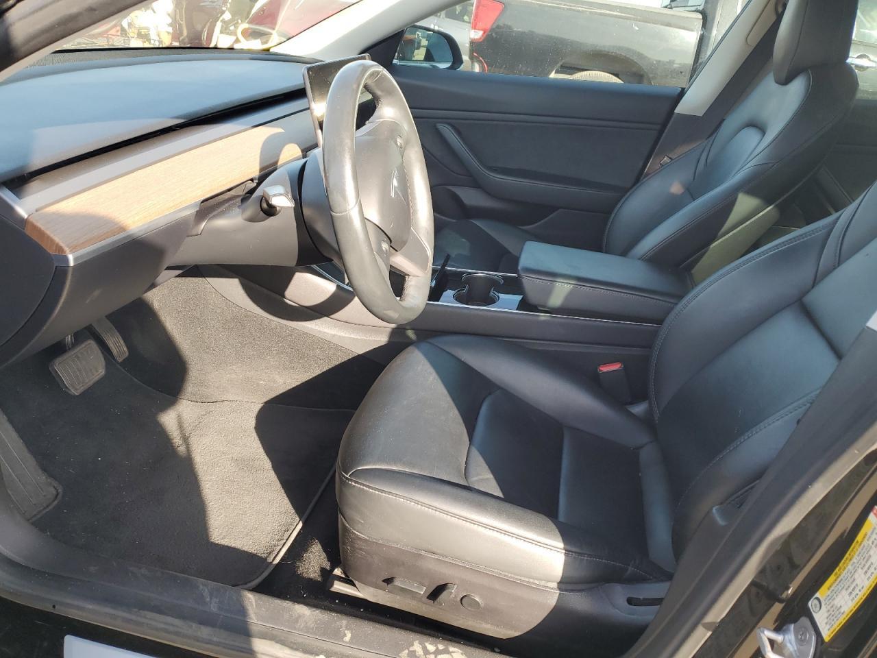 2019 TESLA MODEL 3 - Фото 7
