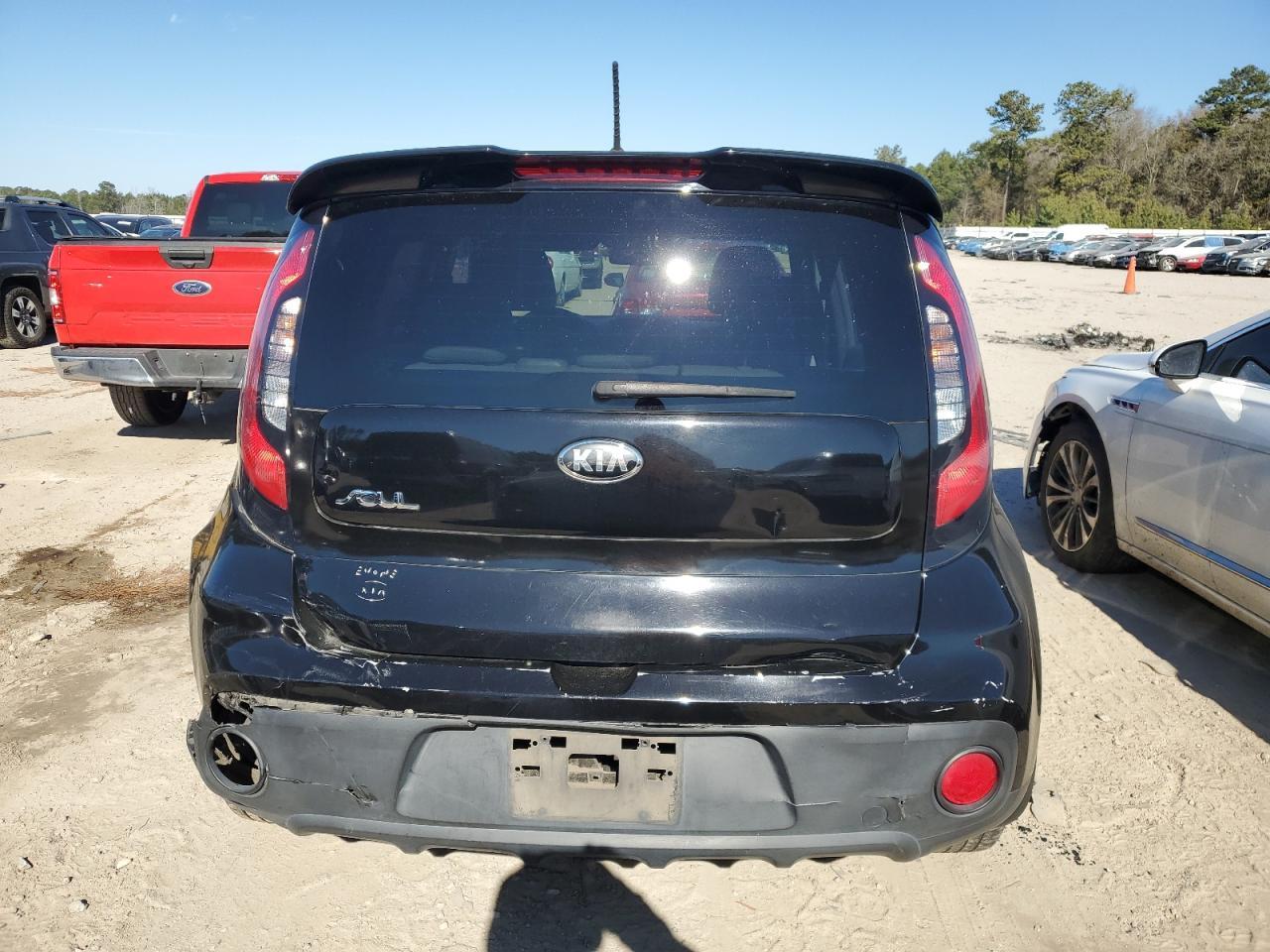 2017 KIA SOUL - Image 6