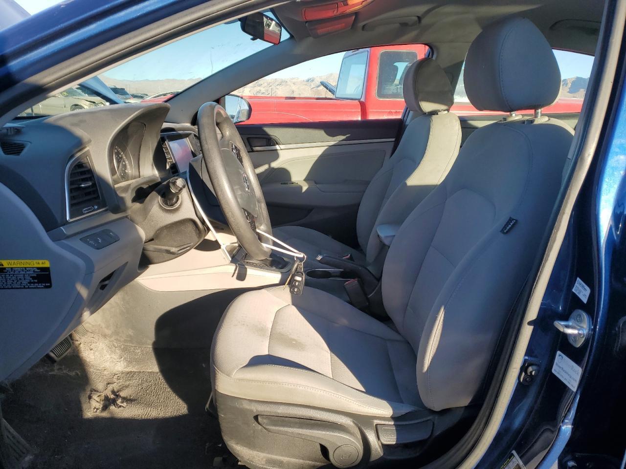 2018 HYUNDAI ELANTRA SE - Image 7