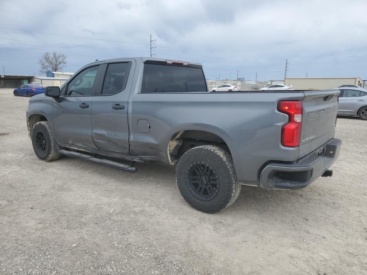 2020 CHEVROLET SILVERADO - Image 2