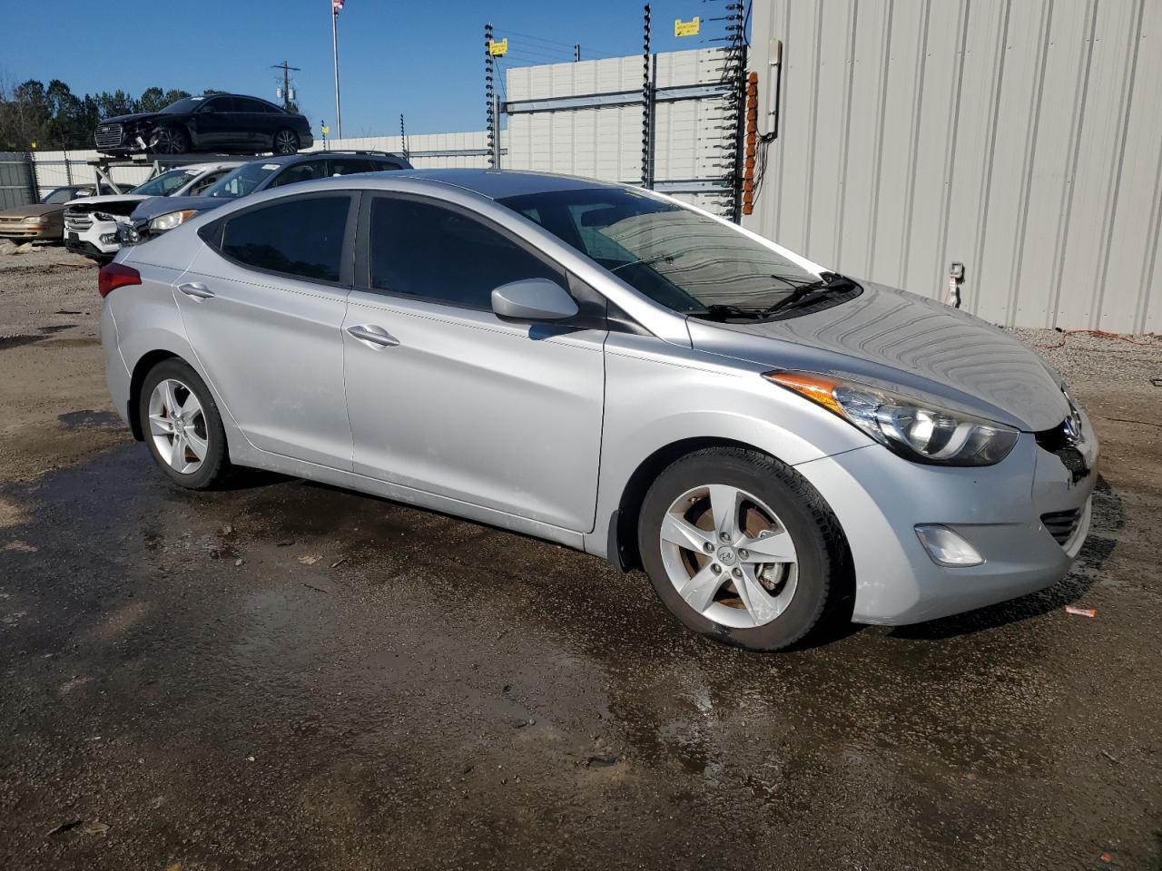 2013 HYUNDAI ELANTRA GL - Image 4