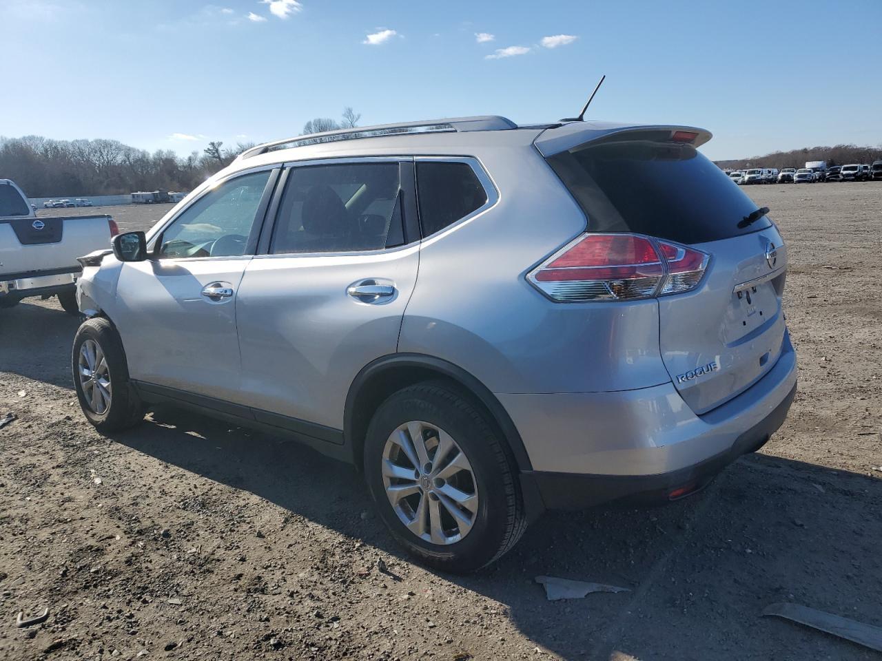 2016 NISSAN ROGUE S - Фото 2