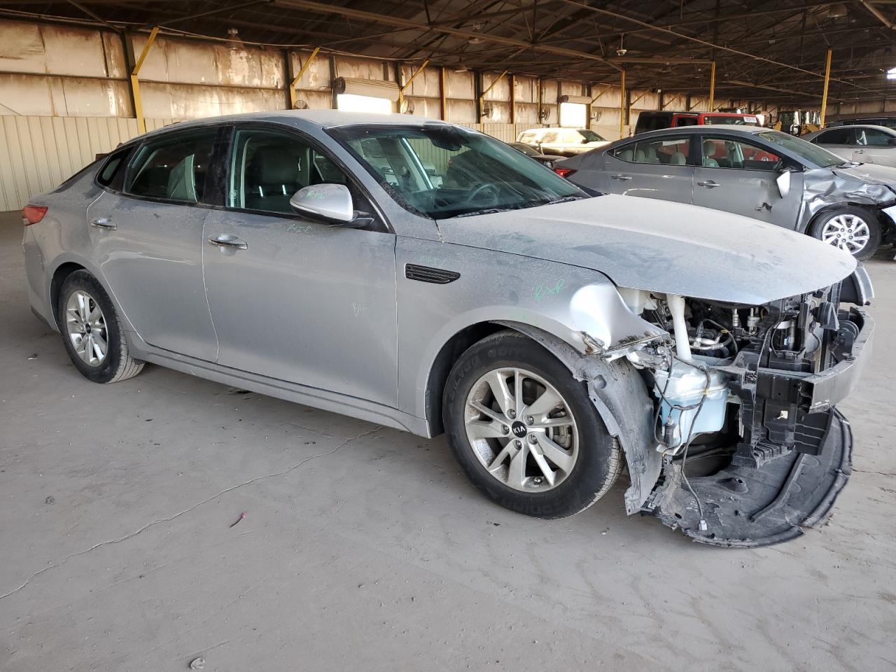 2019 KIA OPTIMA LX - Фото 4