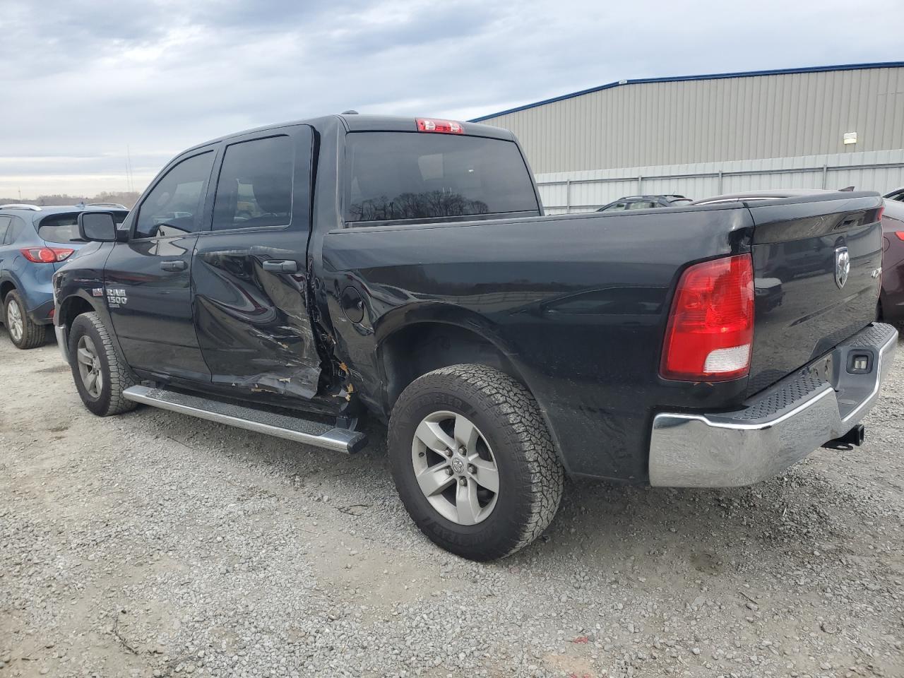 2020 RAM 1500 CLASS - Фото 2