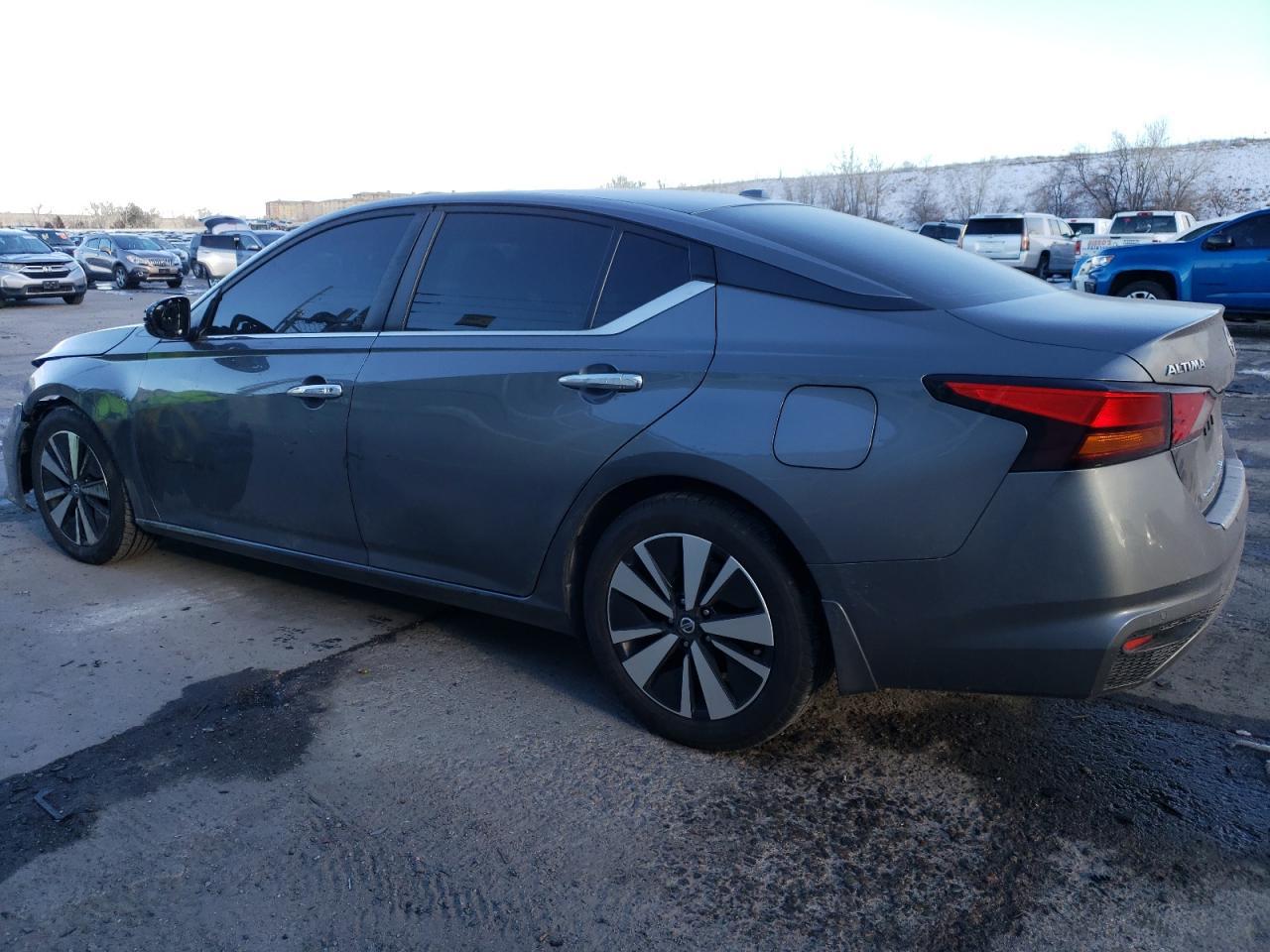 2022 NISSAN ALTIMA SV - Фото 2