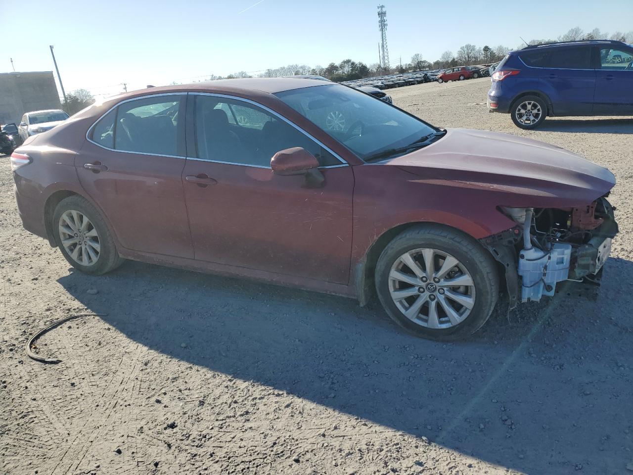 2020 TOYOTA CAMRY LE - Фото 4