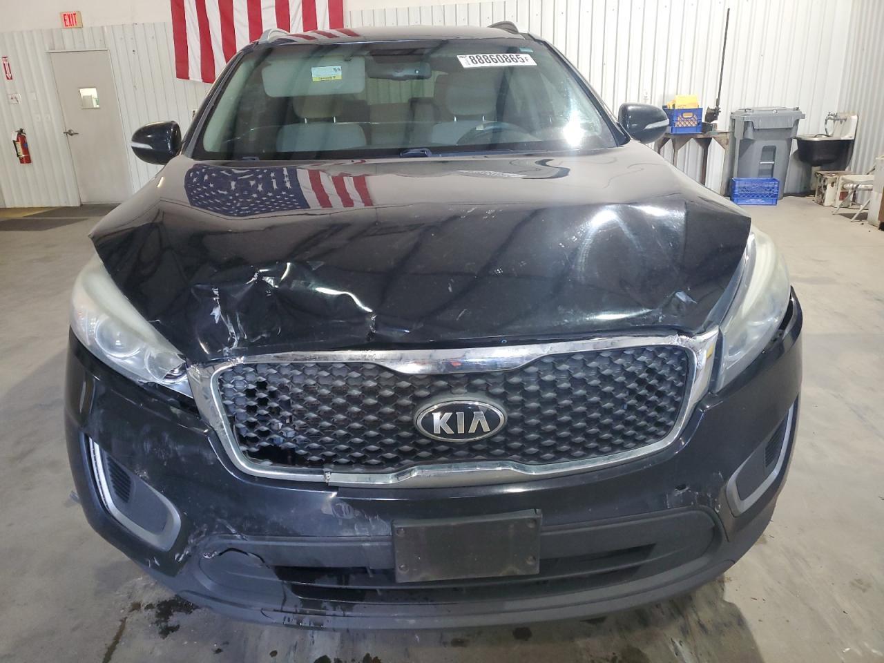 2016 KIA SORENTO LX - Image 5