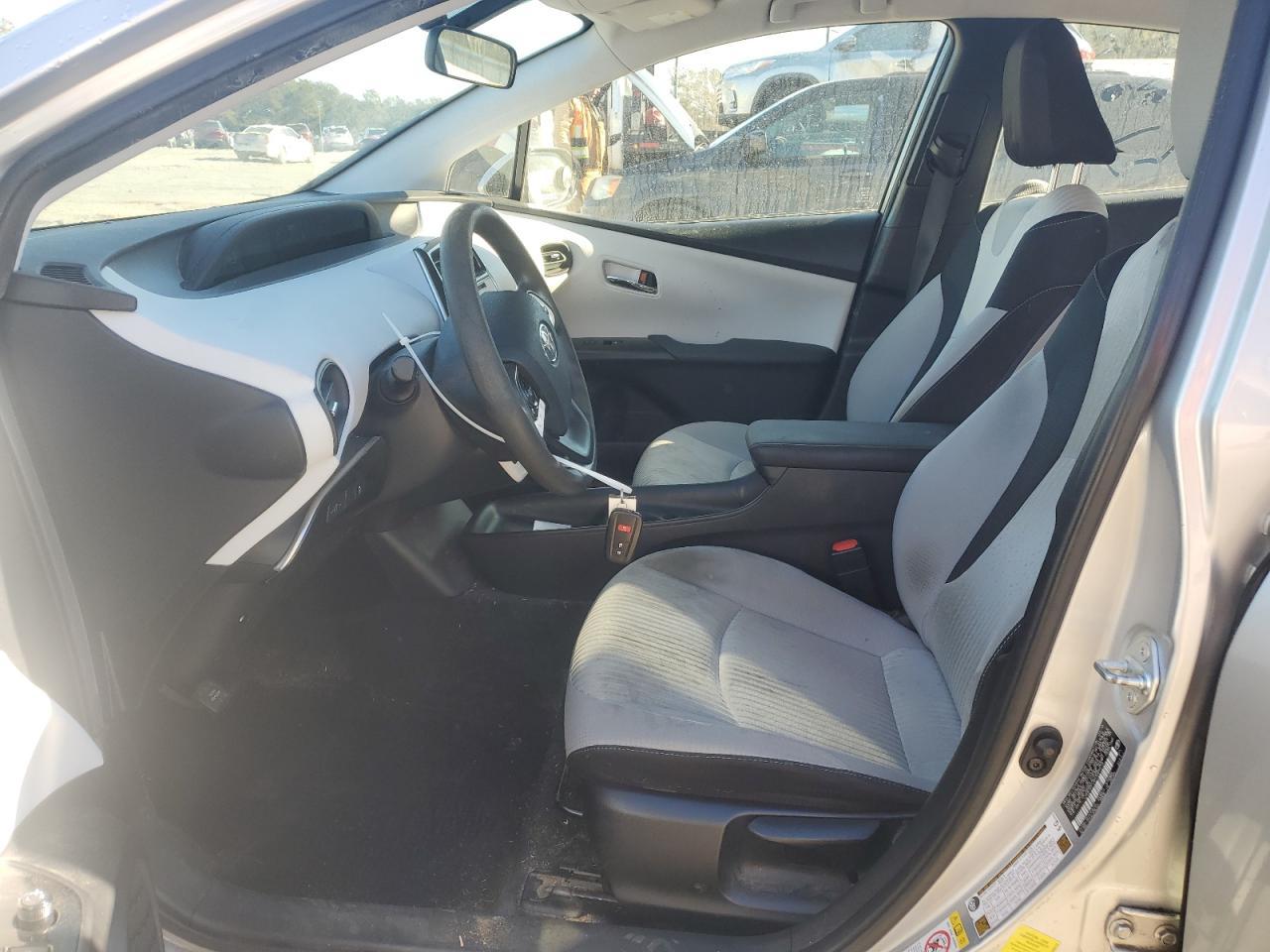2016 TOYOTA PRIUS - Фото 7