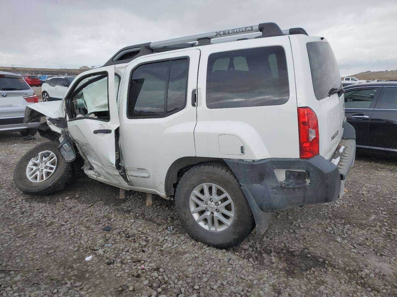 2014 NISSAN XTERRA X - Фото 2