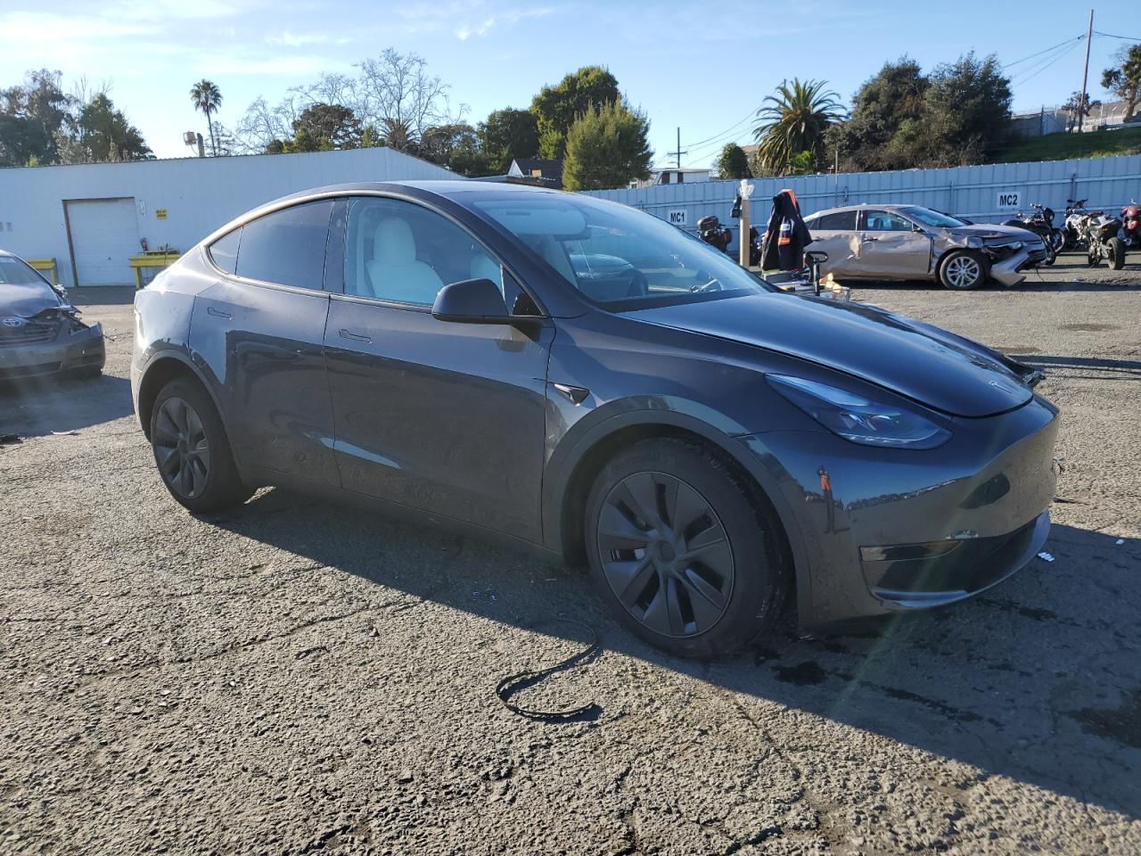 2024 TESLA MODEL Y - Image 4
