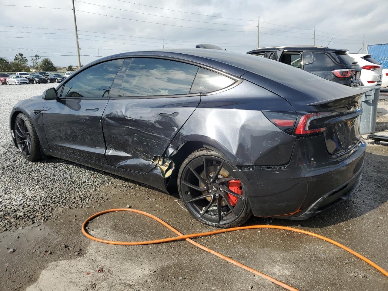 2024 TESLA MODEL 3 - Image 2