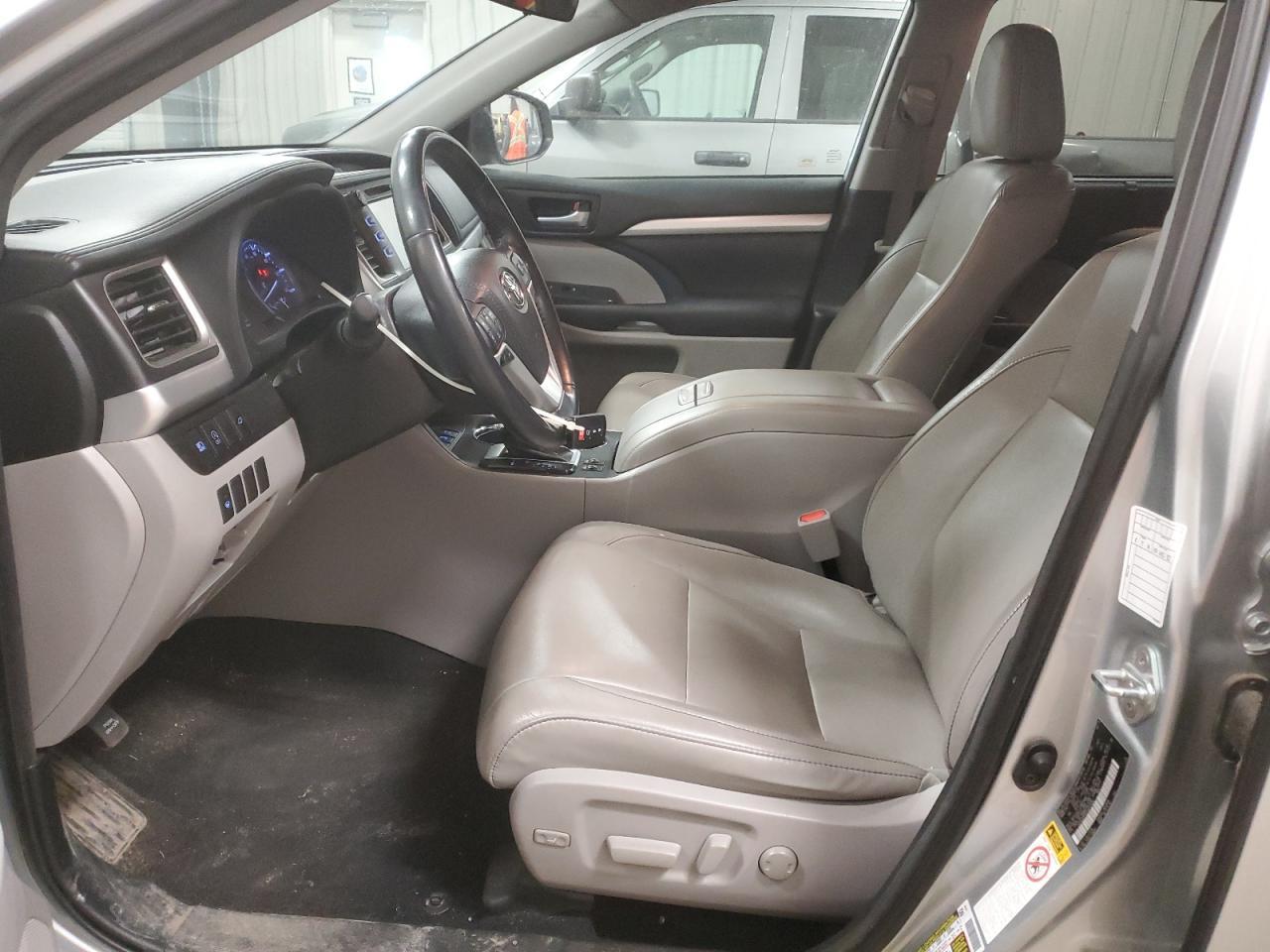 2018 TOYOTA HIGHLANDER - Image 7