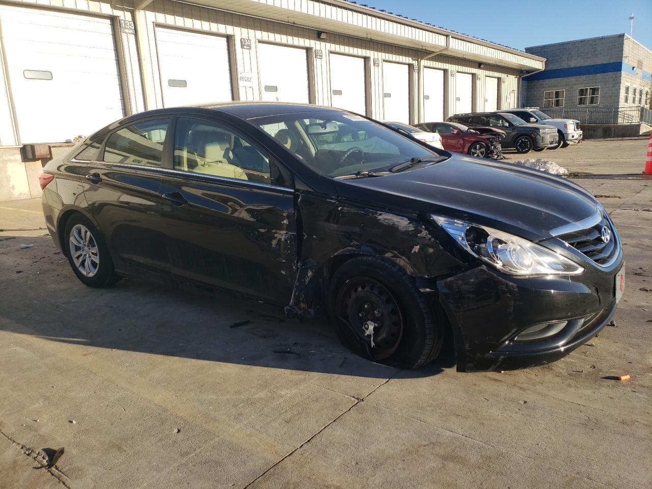 2013 HYUNDAI SONATA GLS - Фото 4