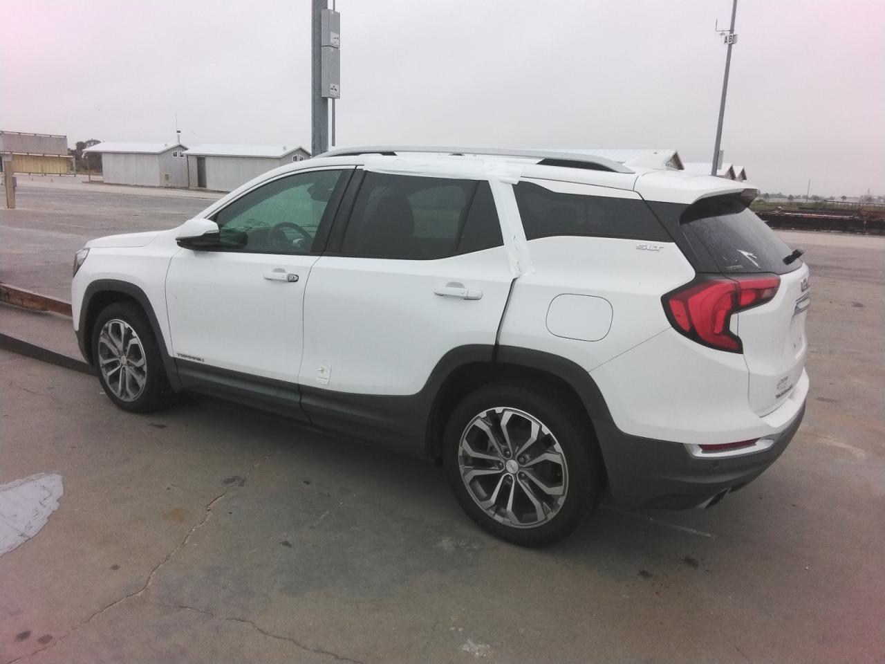 2019 GMC TERRAIN SL - Фото 2