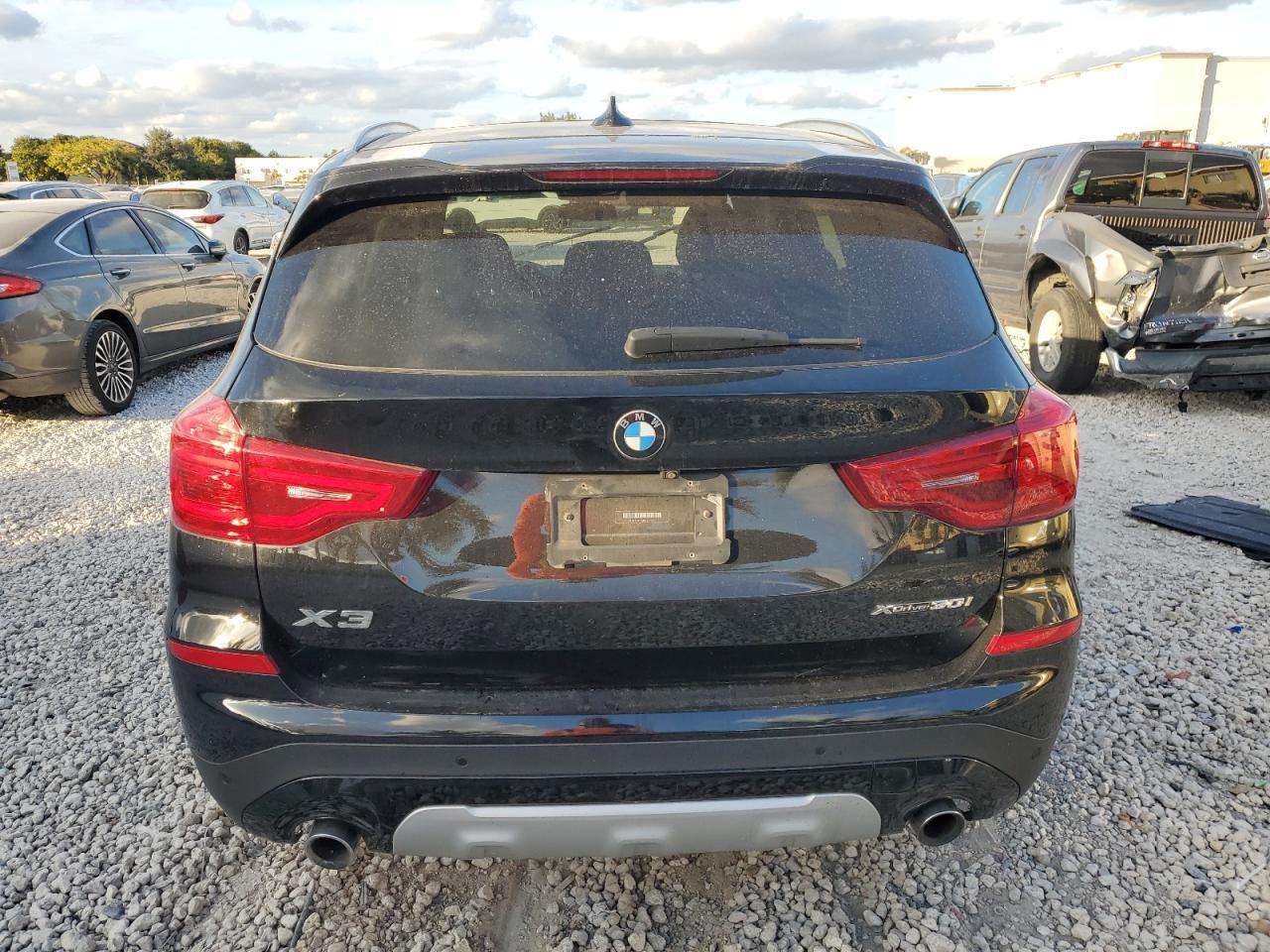 2019 BMW X3 XDRIVE3 - Image 6