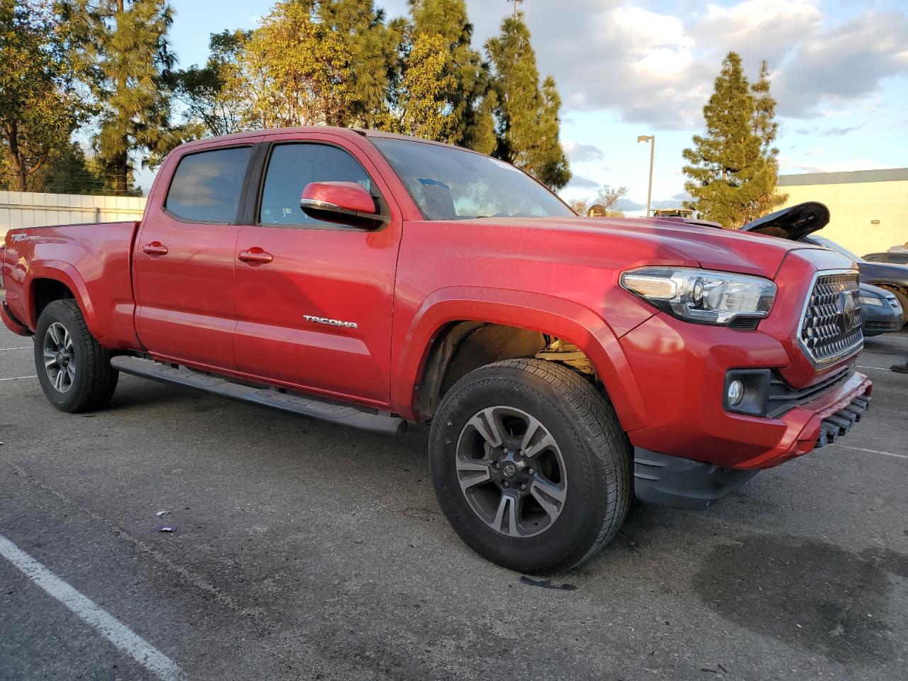 2019 TOYOTA TACOMA DOU - Фото 4