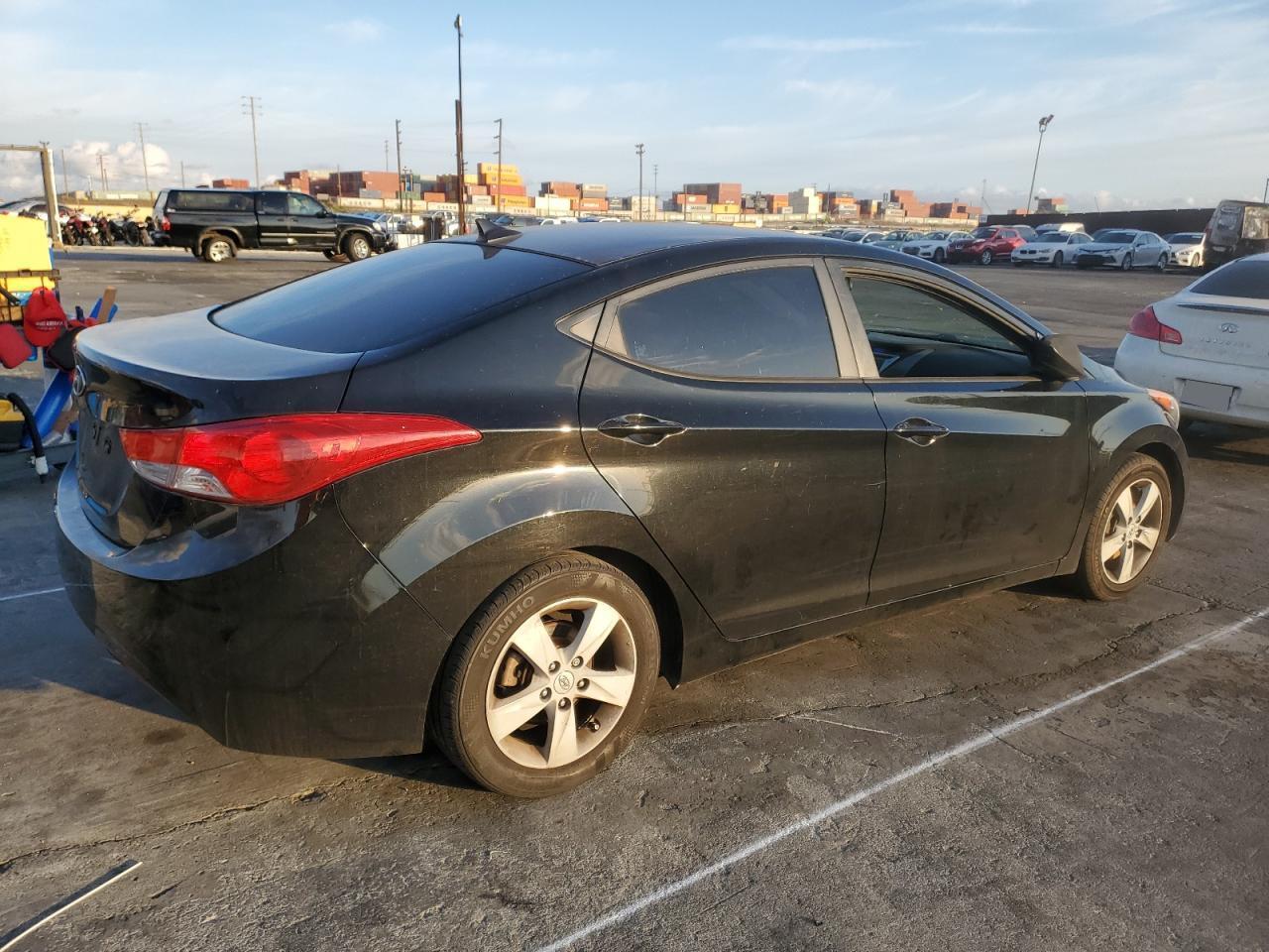 2011 HYUNDAI ELANTRA GL - Image 3