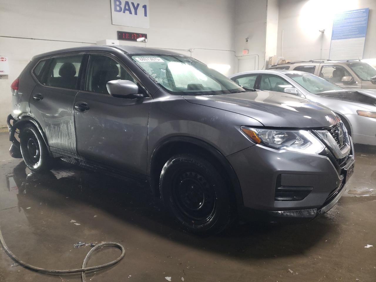2018 NISSAN ROGUE S - Фото 4