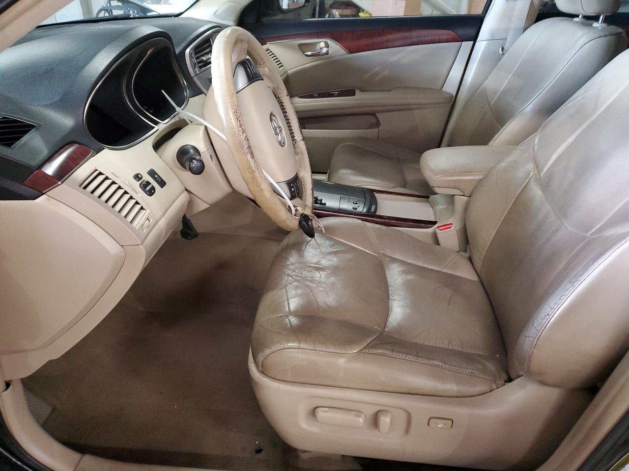 2011 TOYOTA AVALON BAS - Image 7