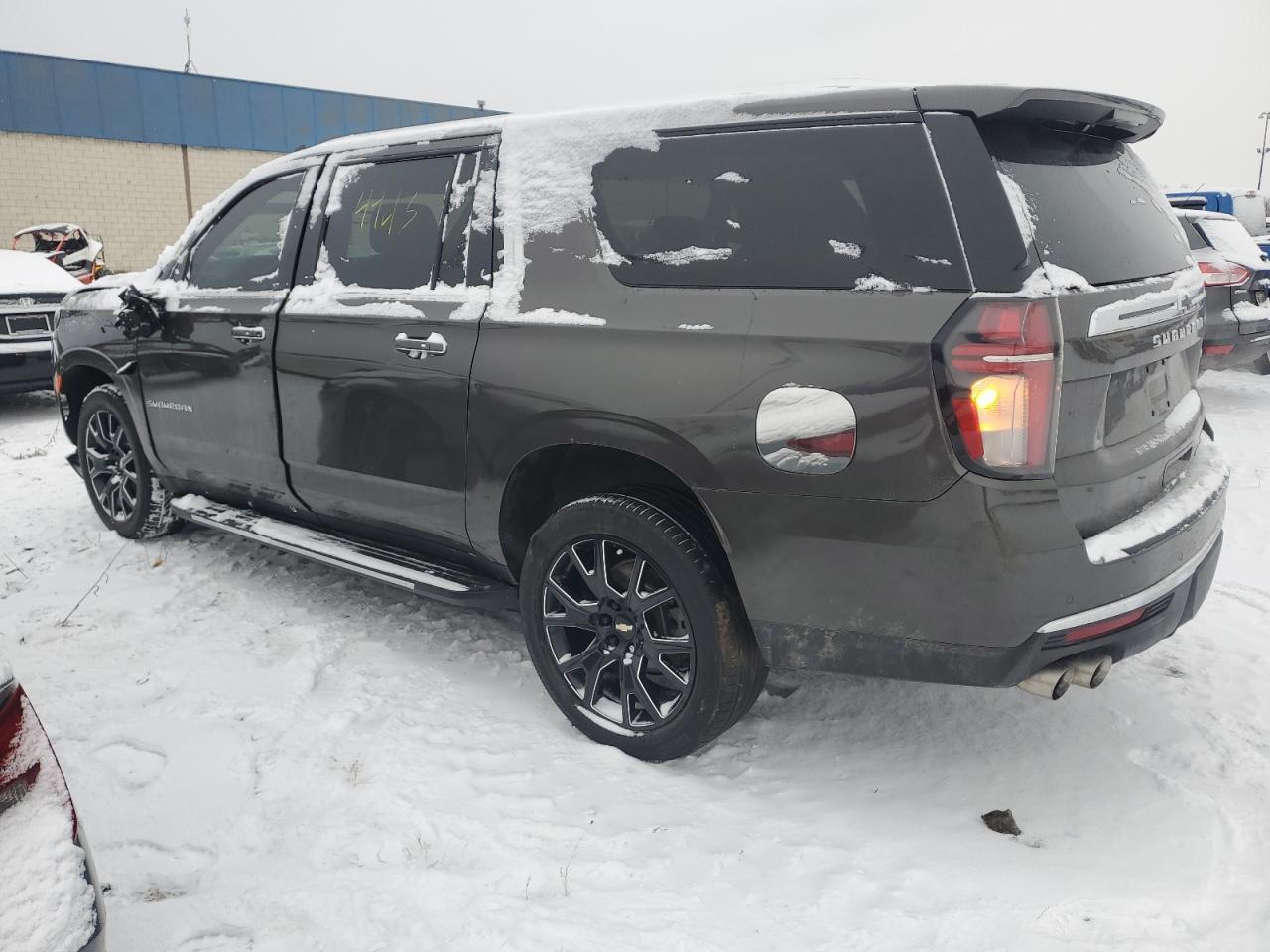 2021 CHEVROLET SUBURBAN K - Фото 2