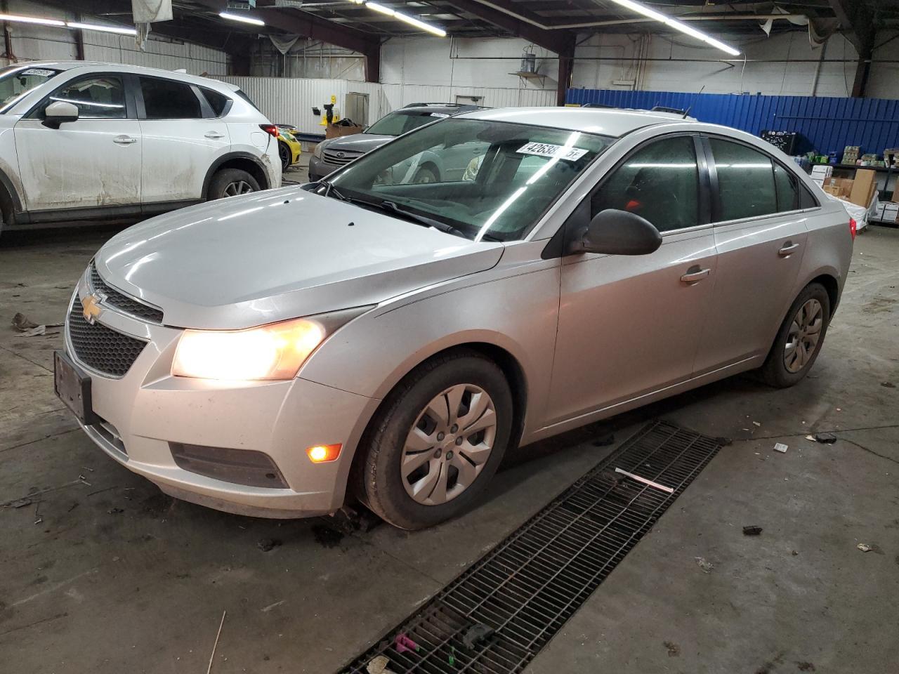 2012 CHEVROLET CRUZE LS